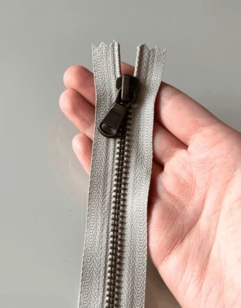 YKK Bej Metal Dişli Fermuar