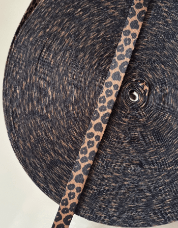 1.5 cm Leoparlı Polyester Kolon