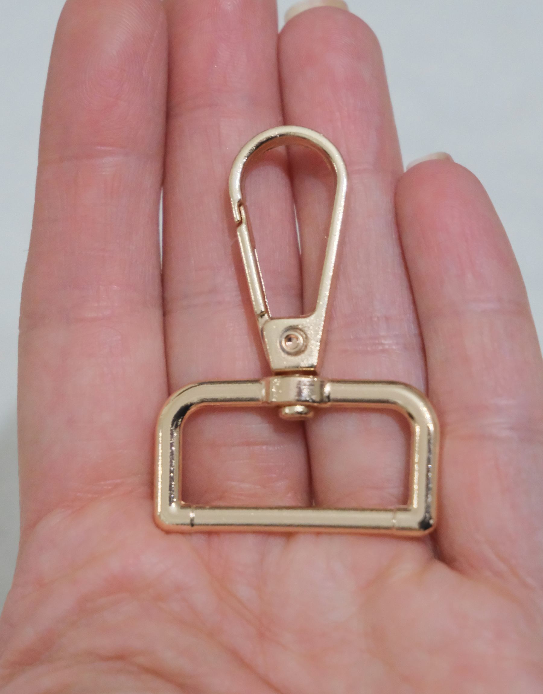 2.5 cm Papağan Kanca Gold