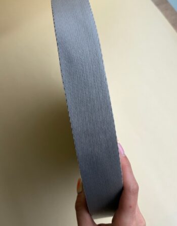 4 cm Polyester Kolon Açık Gri – Profesyonel Çanta Sapı ve Askı Malzemesi