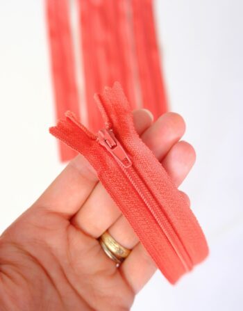 18 cm Hazır Fermuar Kiremit Rengi- Cüzdan / Makyaj Çantası / Pantalon Fermuarı